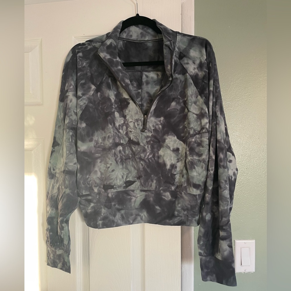 Lululemon ready to rulu half zip size 14